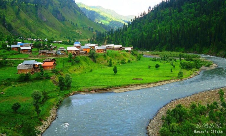 Kashmir_Travellem